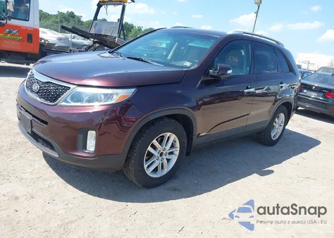 2015 Kia Sorento Lx z USA, uszkodzony, nr VIN 5XYKTDA65FG569987
